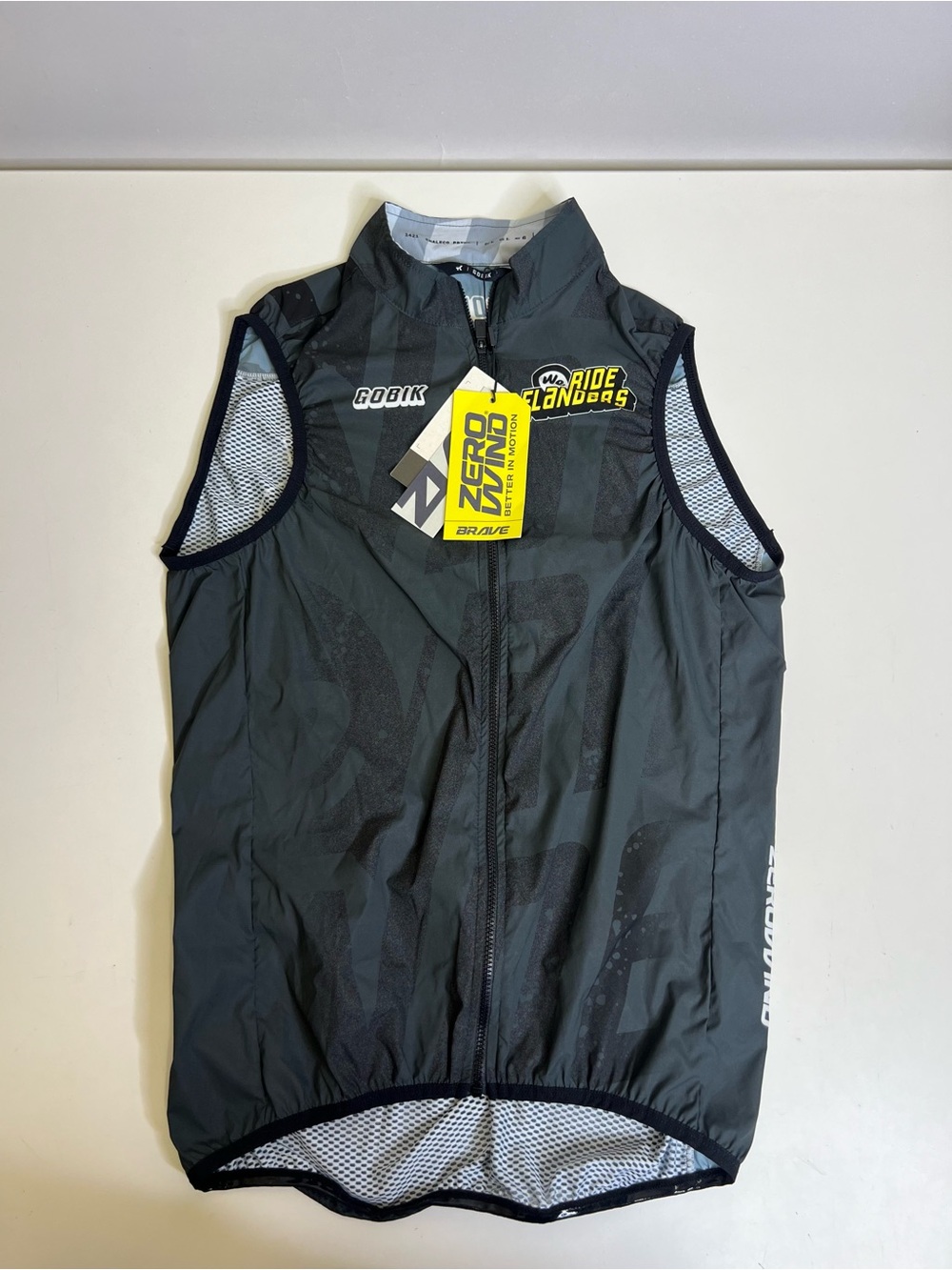 Gobik Cycling Vest Womens L Gray WE RIDE FLANDERS Tour Route ZeroWind Chaleco